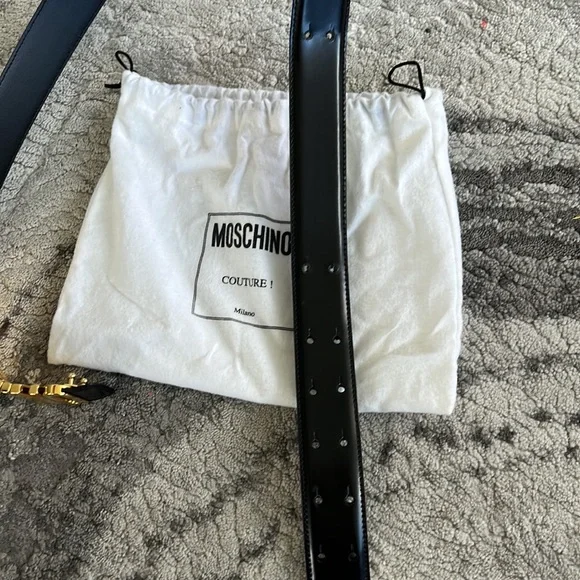 MOSCHINO belt size48 - Picture 2 of 4
